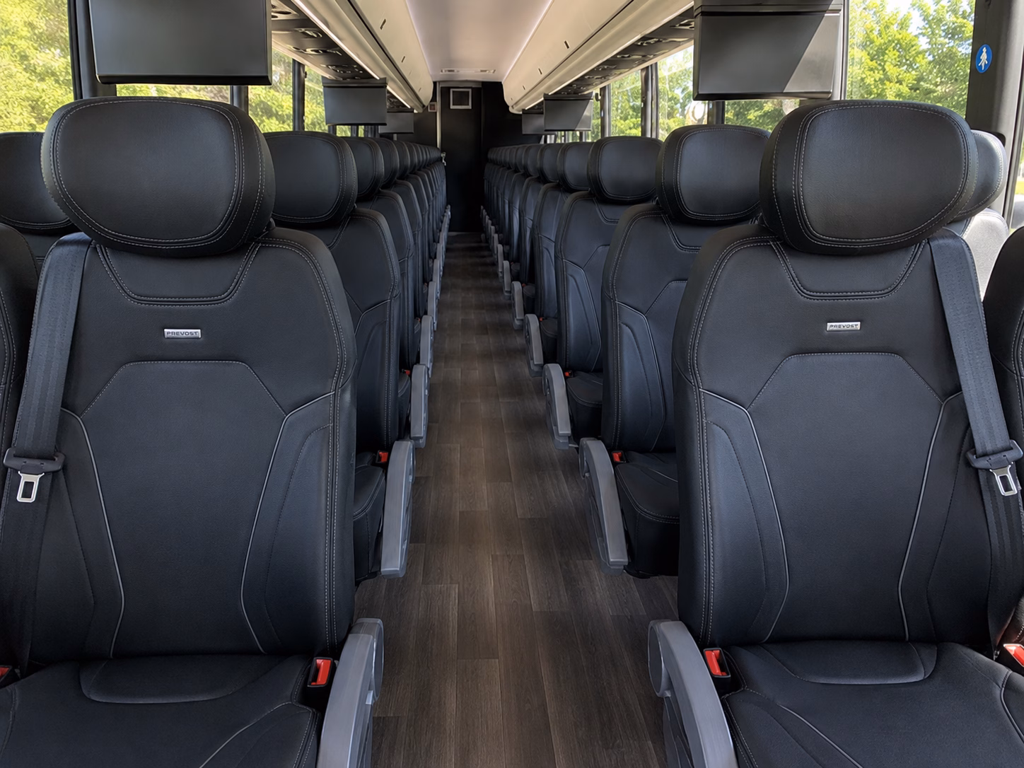 leesburg concert transportation onboard seating