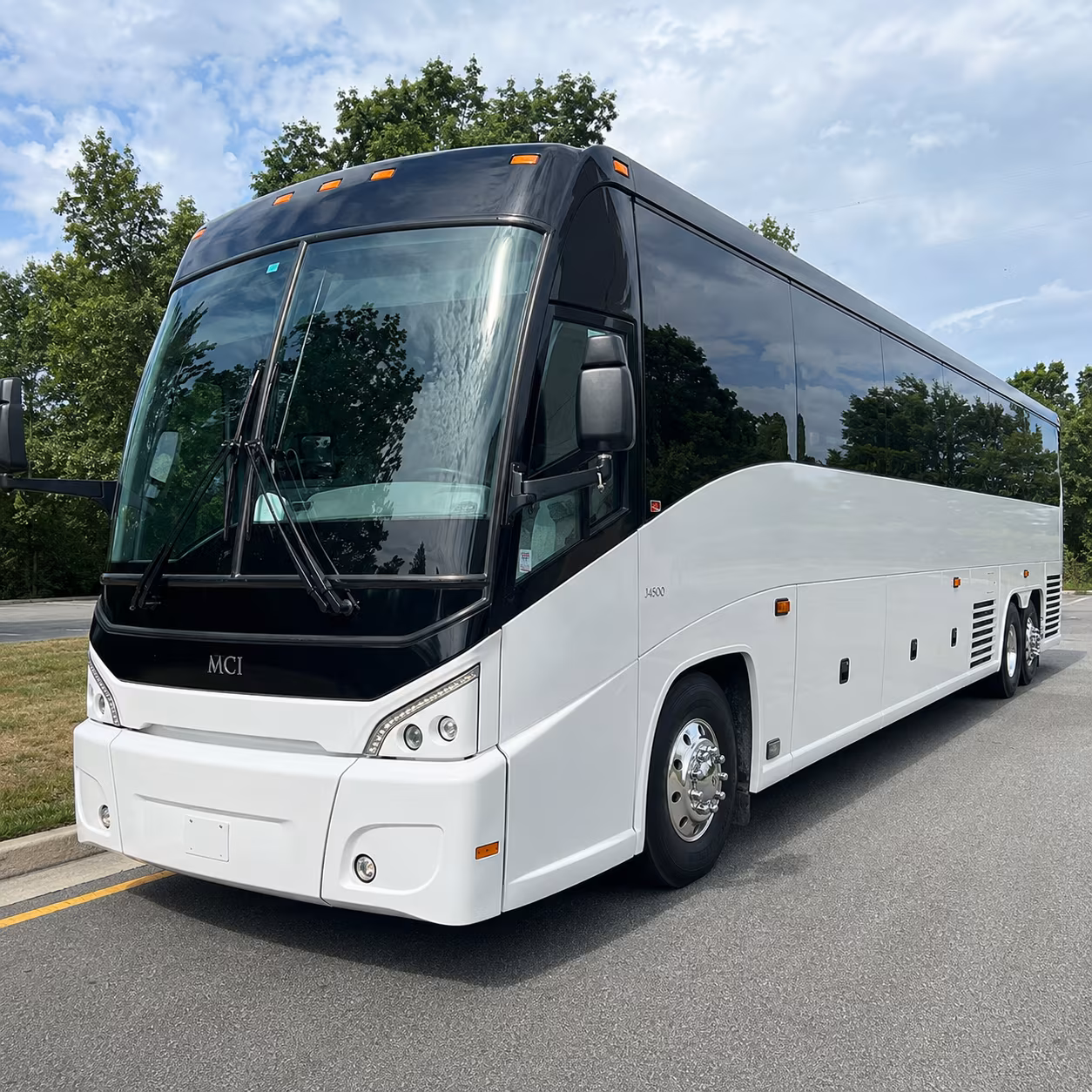 with leesburgcharterbuscompany com renting a concert bus in leesburg takes minutes not hours